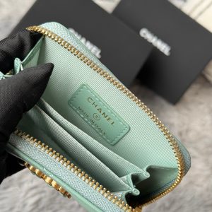 CC 19 Quilted Zipper Coin Purse Mint Green Gold-Tone Sheepskin 242804