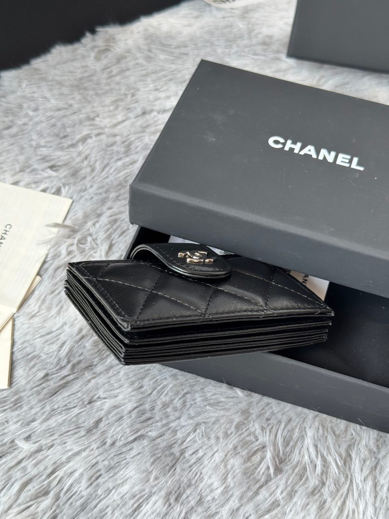 CC Accordion Card Holder Black Sliver-tone Metal Lamskin 242642