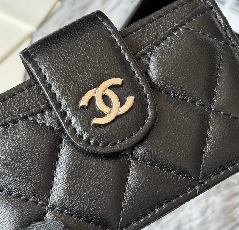 CC Accordion Card Holder Black Sliver-tone Metal Lamskin 242642