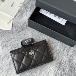 CC Accordion Card Holder Black Sliver-tone Metal Lamskin 242642