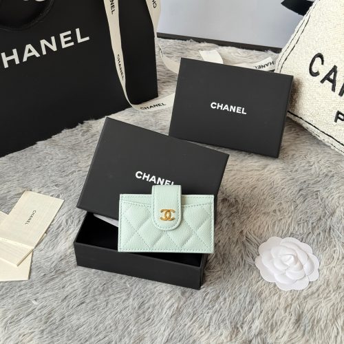 imgHD_80e46a01_20250321_i1742537747936_2195_0_0.jpg_1 CC Accordion Card Holder Light Blue Gold-tone Metal Caviar 242663