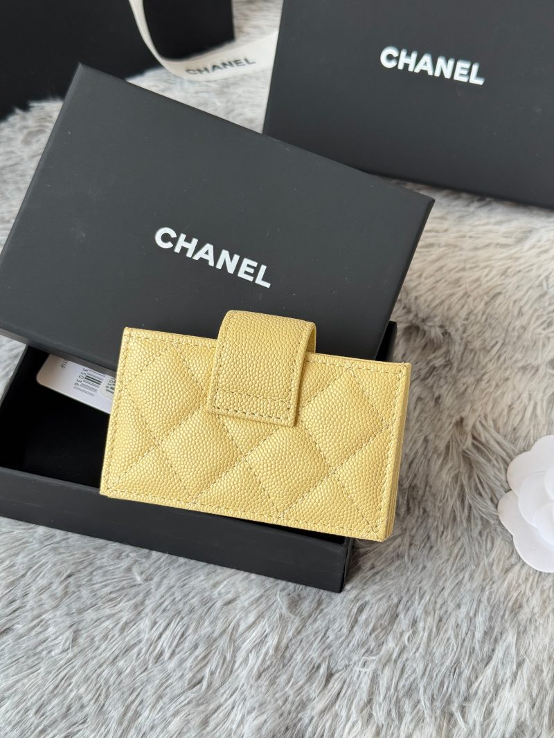 CC Accordion Card Holder Yellow Gold-tone Metal Caviar 242665