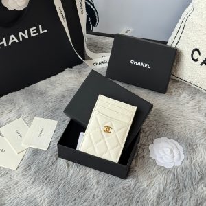 CC Carld Holder White Grain Calfskin 242688