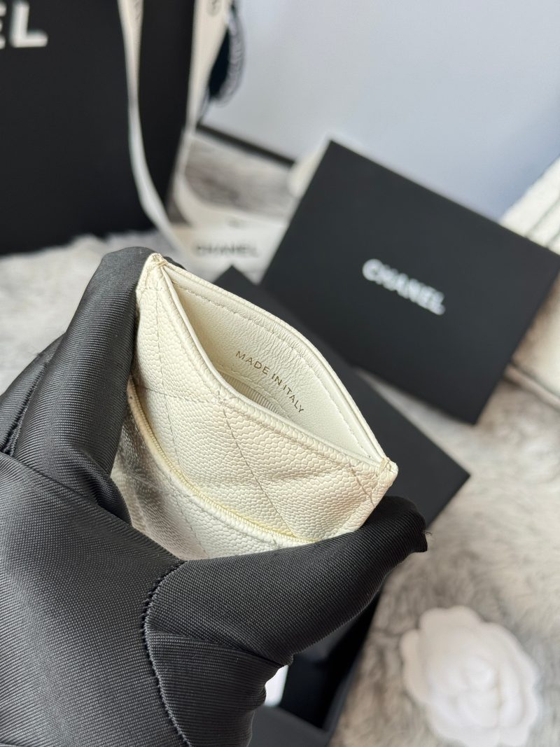 CC Carld Holder White Grain Calfskin 242688