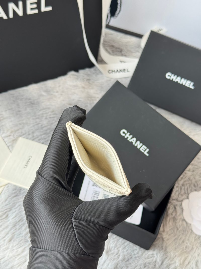 CC Carld Holder White Grain Calfskin 242688