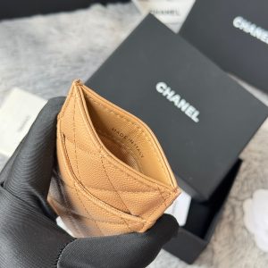 CC Carld Holder Beige Grain Calfskin 242694