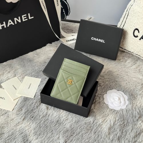 imgHD_80e46a01_20250322_i1742626584650_7011_0_0_jpg_c9158d0c-7077-4ec4-aa54-7978e99439f7 CC Carld Holder Olive Green Grain Calfskin 242696