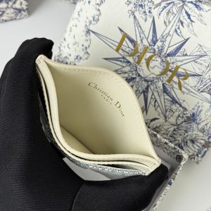 CD 30 Montaigne Freesia Card Holder 10cm White Grey Jacquard