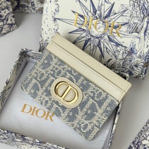 CD 30 Montaigne Freesia Card Holder 10cm White Grey Jacquard