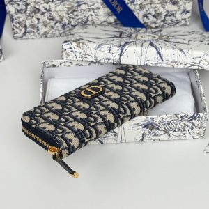 CD 30 Montaigne Voyageur Slim 19.5cm Blue Jacquard 258610