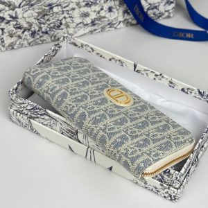 CD 30 Montaigne Voyageur Slim 19.5cm White Grey Jacquard 258608