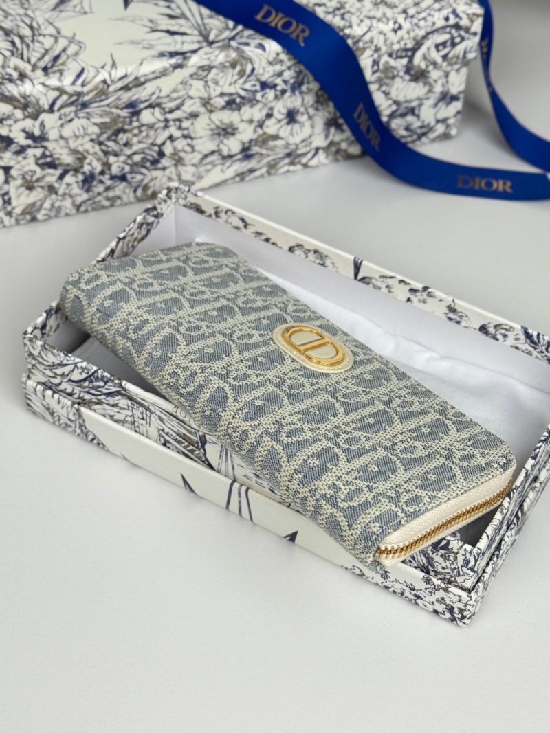 CD 30 Montaigne Voyageur Slim 19.5cm White Grey Jacquard 258608