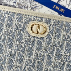 CD 30 Montaigne Dea Pouch 26cm White Blue Jacquard 258615
