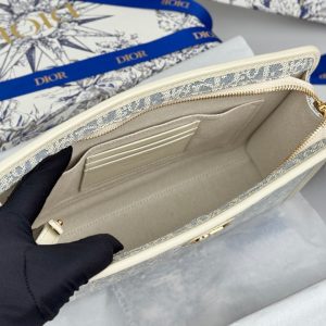 CD 30 Montaigne Dea Pouch 26cm White Blue Jacquard 258615