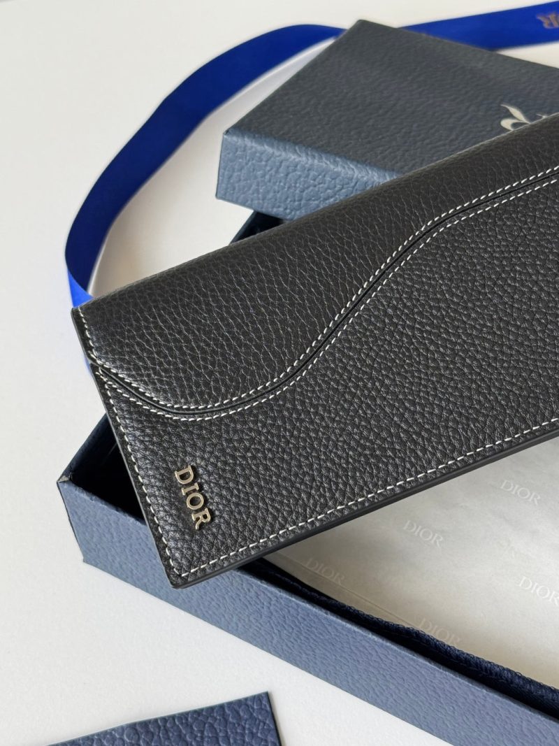 CD Saddle Long Vertical Wallet Black Cowhide