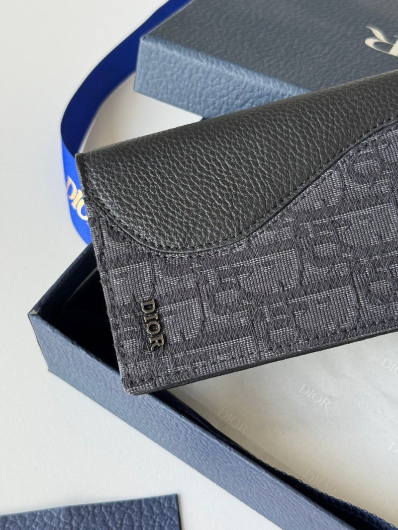 CD Saddle Long Vertical Wallet Black Cowhide & Jacquard