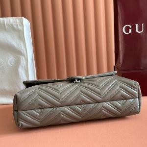 GG MaxiMatelassé GG Marmont Shoulder Bag 37.5 Grey Leather