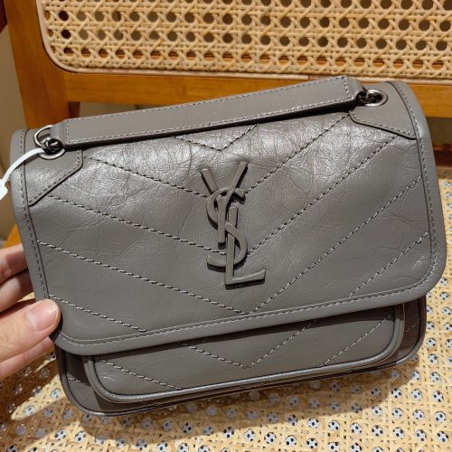 imgHD_8eee9a63_20250527_i1748360733041_8853_0_0_jpg YSL Niki Baby Bag Gray Calfskin 338884