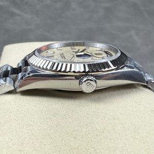 Rolex Day-Date 40mm Silver Gold