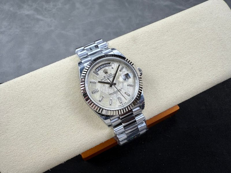 Rolex Day-Date 40mm Silver Gold