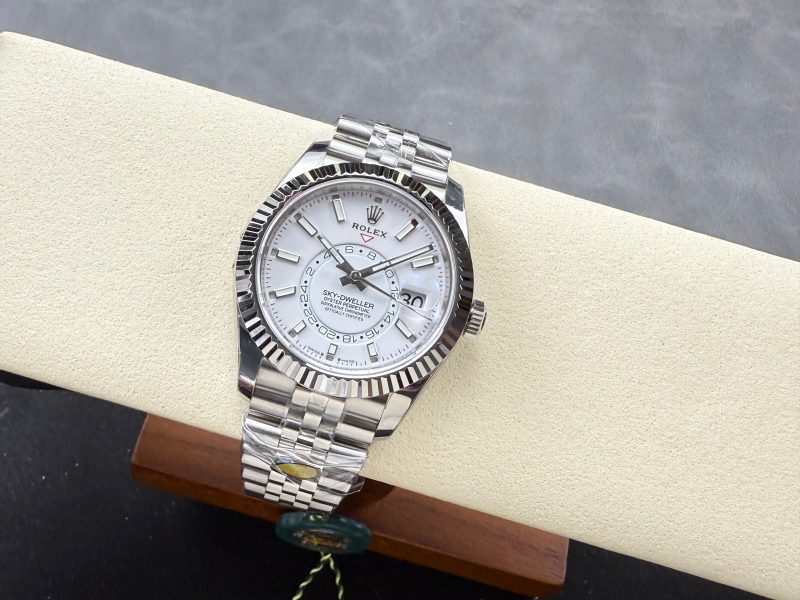 Rolex Sky-Dweller 42mm Silver White