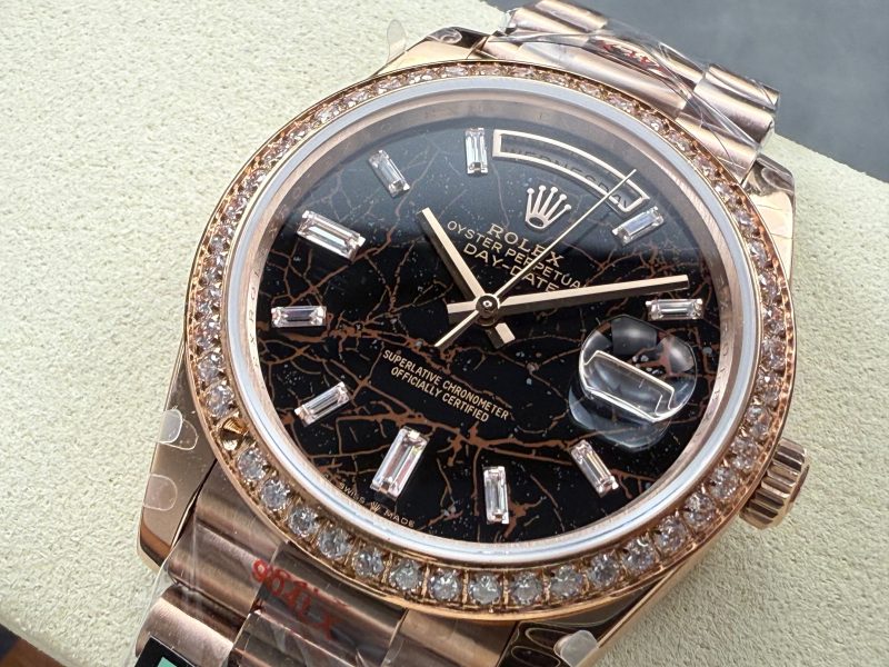 Rolex Day-Date 40mm Pink Gold Black