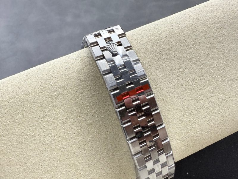 Rolex Land Dweller 40mm Silver White