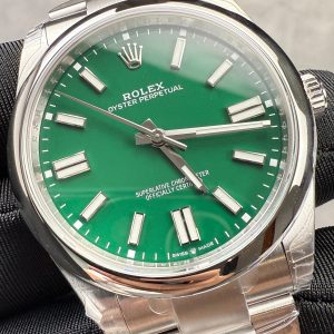 ROLEX OYSTER PERPETUAL 41MM SILVER GREEN