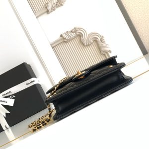 CC Handle Bag 19cm Double C Black Lambskin Gold Hardware