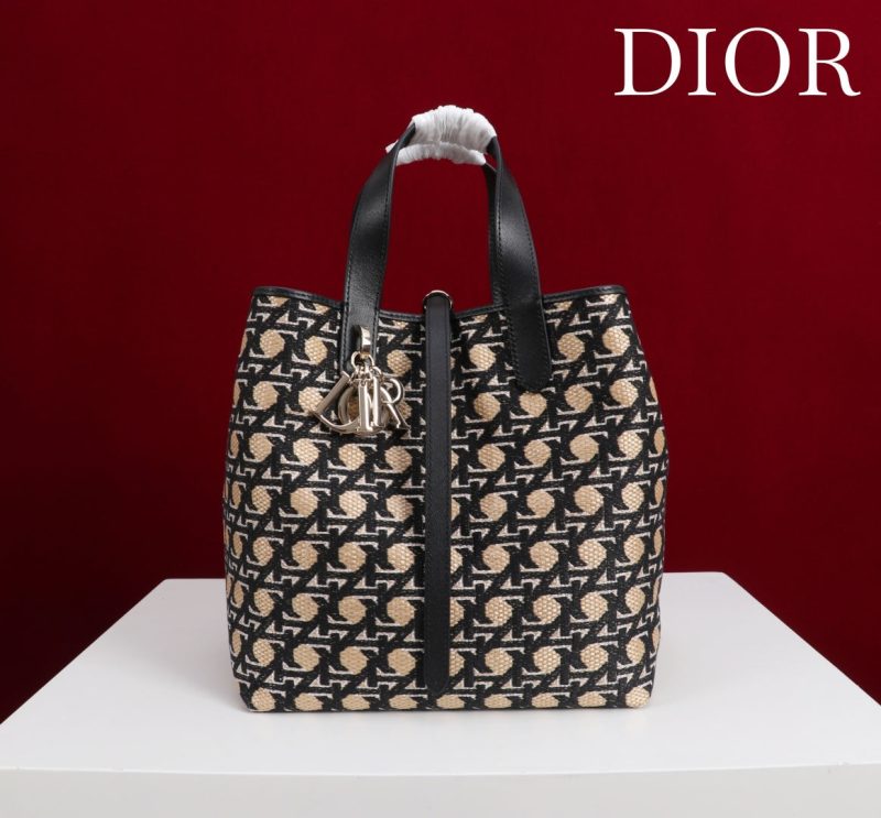 CD Toujours Vertical Medium Bag 24 Diamond Black Beige Leather