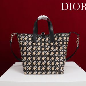 CD Toujours Vertical Medium Bag 24 Diamond Black Beige Leather