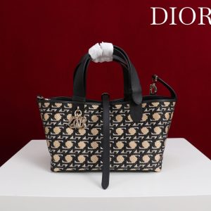 CD Toujours Small Bag 23 Diamond Black Beige Leather 280283