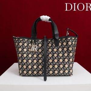 CD Toujours Bag 29 Diamond Black Beige Leather