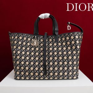 CD Toujours Bag 37 Diamond Black Beige Leather