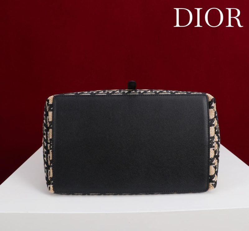 CD Toujours Bag 29 Diamond Black Beige Leather