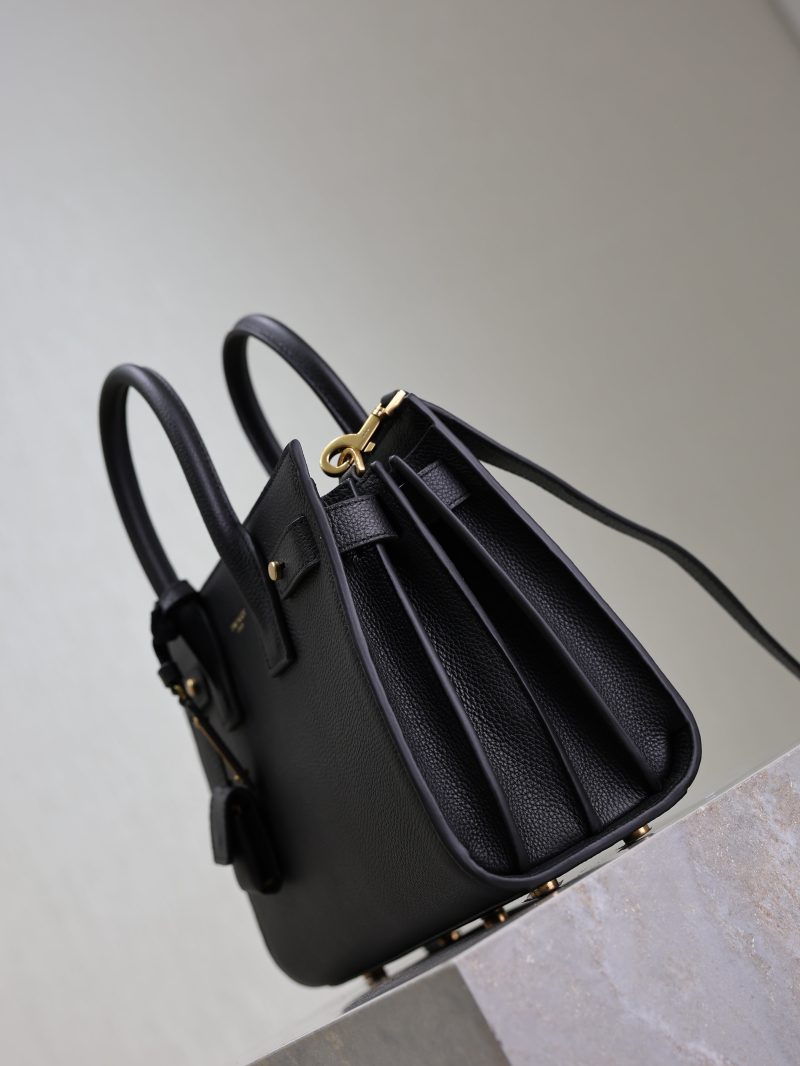 Sac De Jour Nano 26cm Black Grain Cowhide GHW