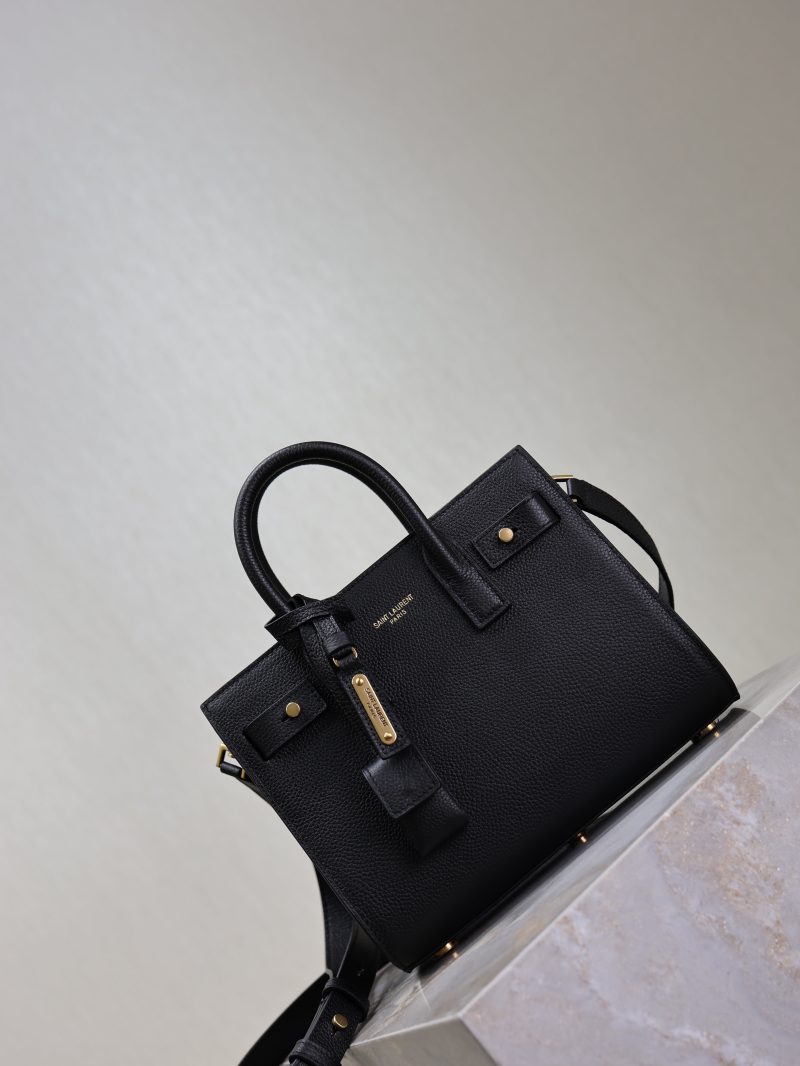 Sac De Jour Nano 22cm Black Grain Cowhide GHW