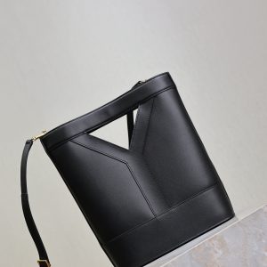 Y Small Bucket 23cm Black Leather