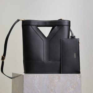 Y Small Bucket 23cm Black Leather