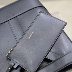 Y Small Bucket 23cm Black Leather