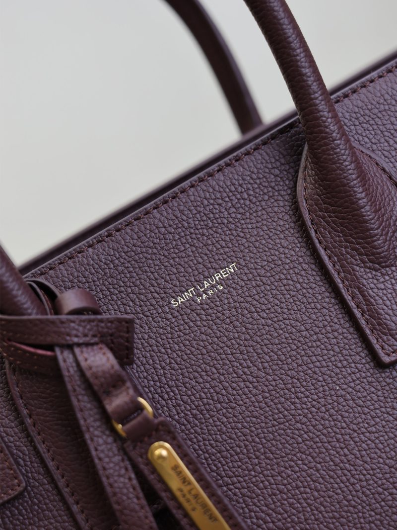 Sac De Jour Nano 32cm Dark Burgundy Grain Cowhide GHW