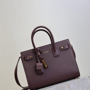 Sac De Jour Nano 26cm Dark Burgundy Grain Cowhide GHW
