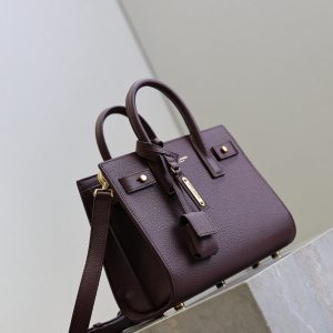 Sac De Jour Nano 22cm Dark Burgundy Grain Cowhide GHW