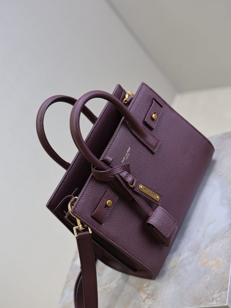 Sac De Jour Nano 22cm Dark Burgundy Grain Cowhide GHW