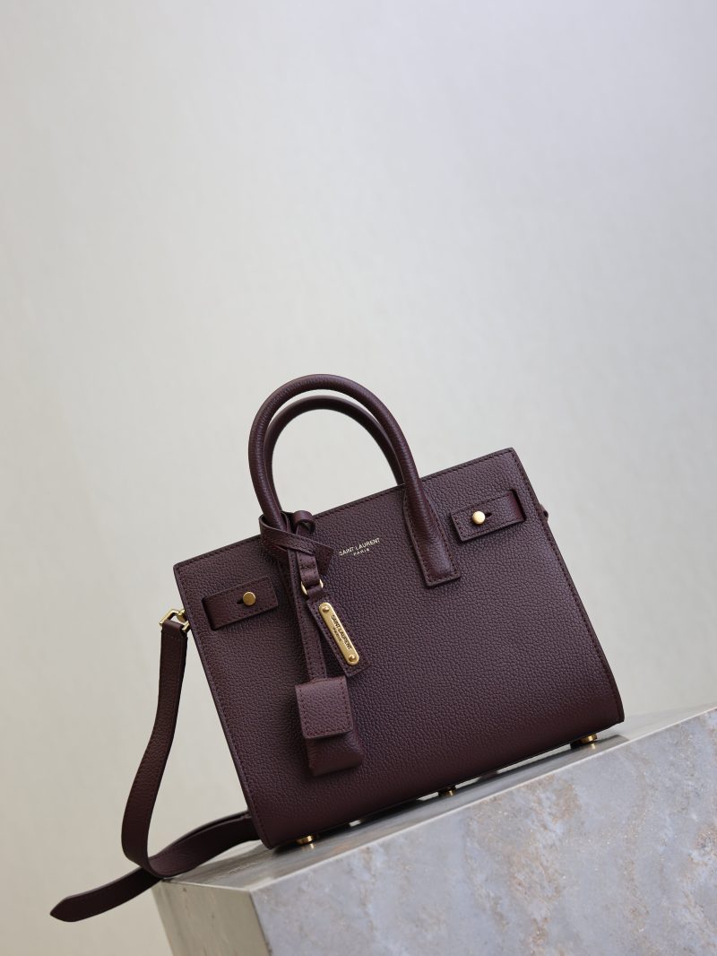 Sac De Jour Nano 22cm Dark Burgundy Grain Cowhide GHW