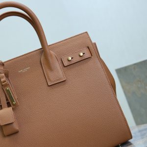 Sac De Jour Nano 32cm Brown Grain Cowhide GHW