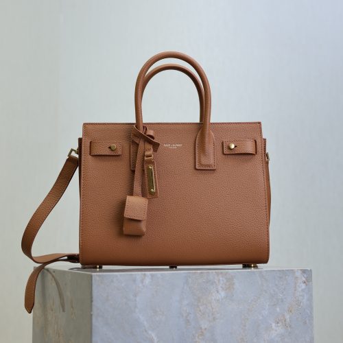 imgHD_f8c0bdc9_20250817_i1755418195618_1080_0_0_jpg Sac De Jour Nano 26cm Brown Grain Cowhide GHW