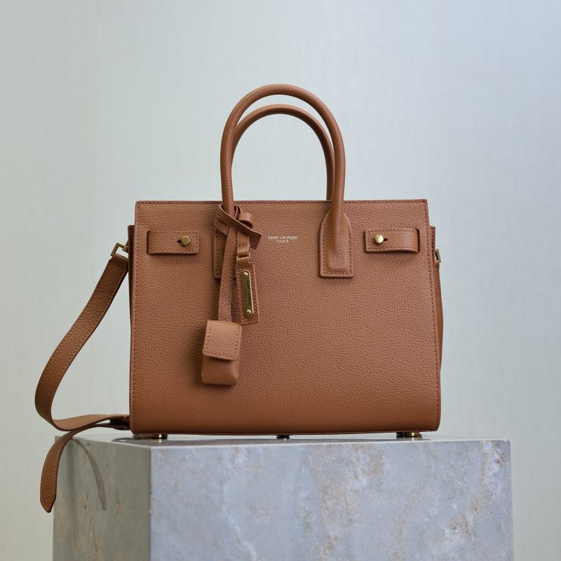 Sac De Jour Nano 26cm Brown Grain Cowhide GHW