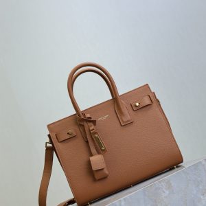 Sac De Jour Nano 26cm Brown Grain Cowhide GHW