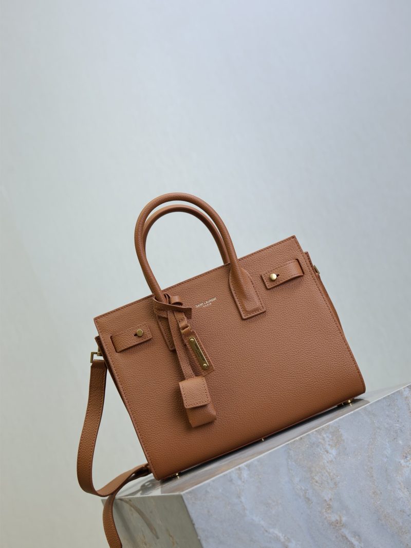 Sac De Jour Nano 26cm Brown Grain Cowhide GHW